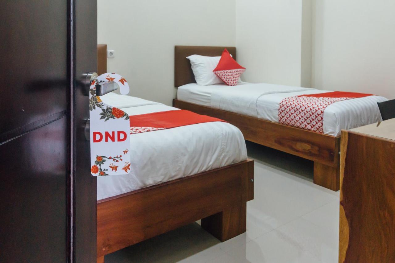 Clean & Comfort Homestay อัมบอน ภายนอก รูปภาพ