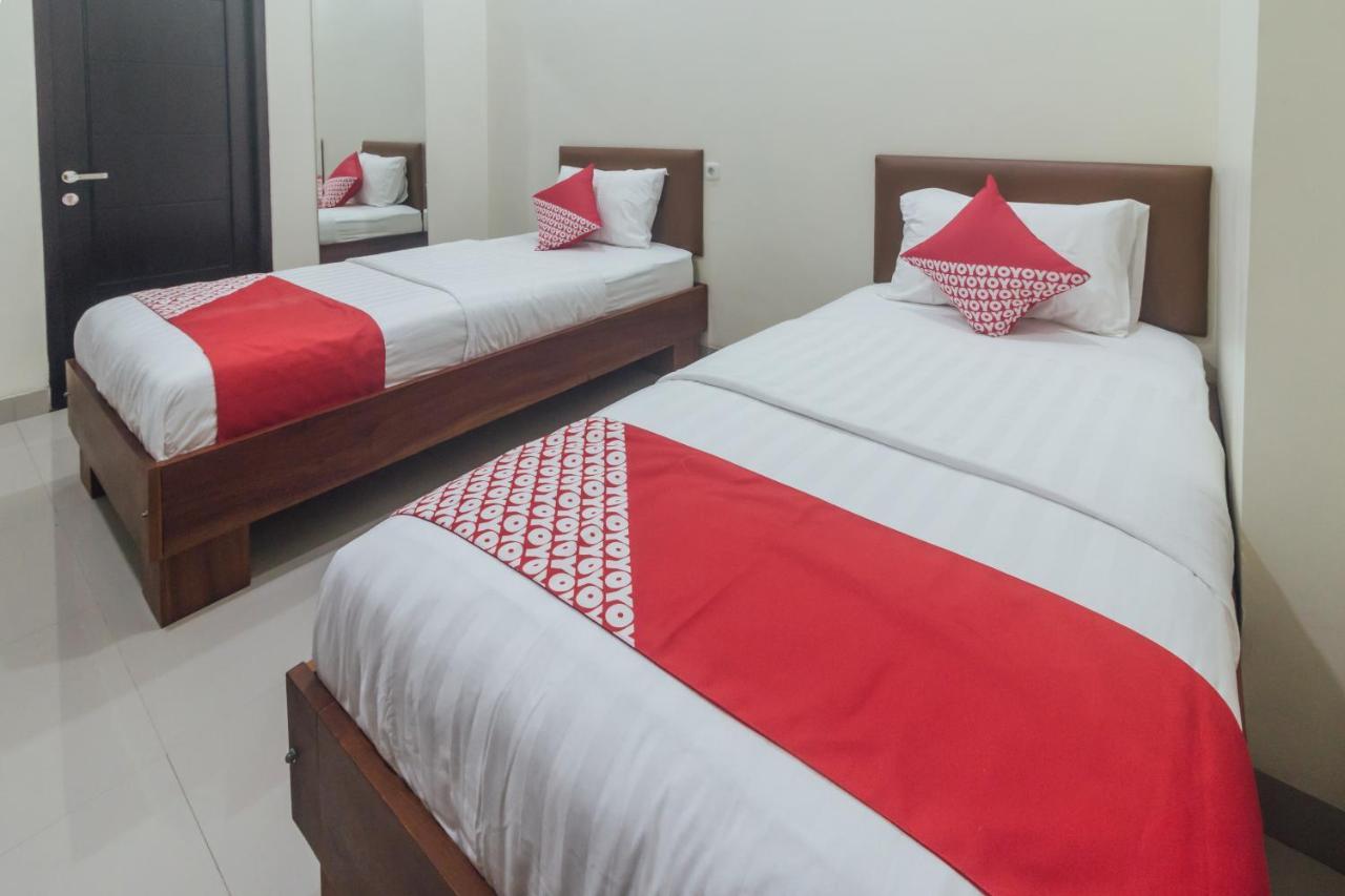 Clean & Comfort Homestay อัมบอน ภายนอก รูปภาพ