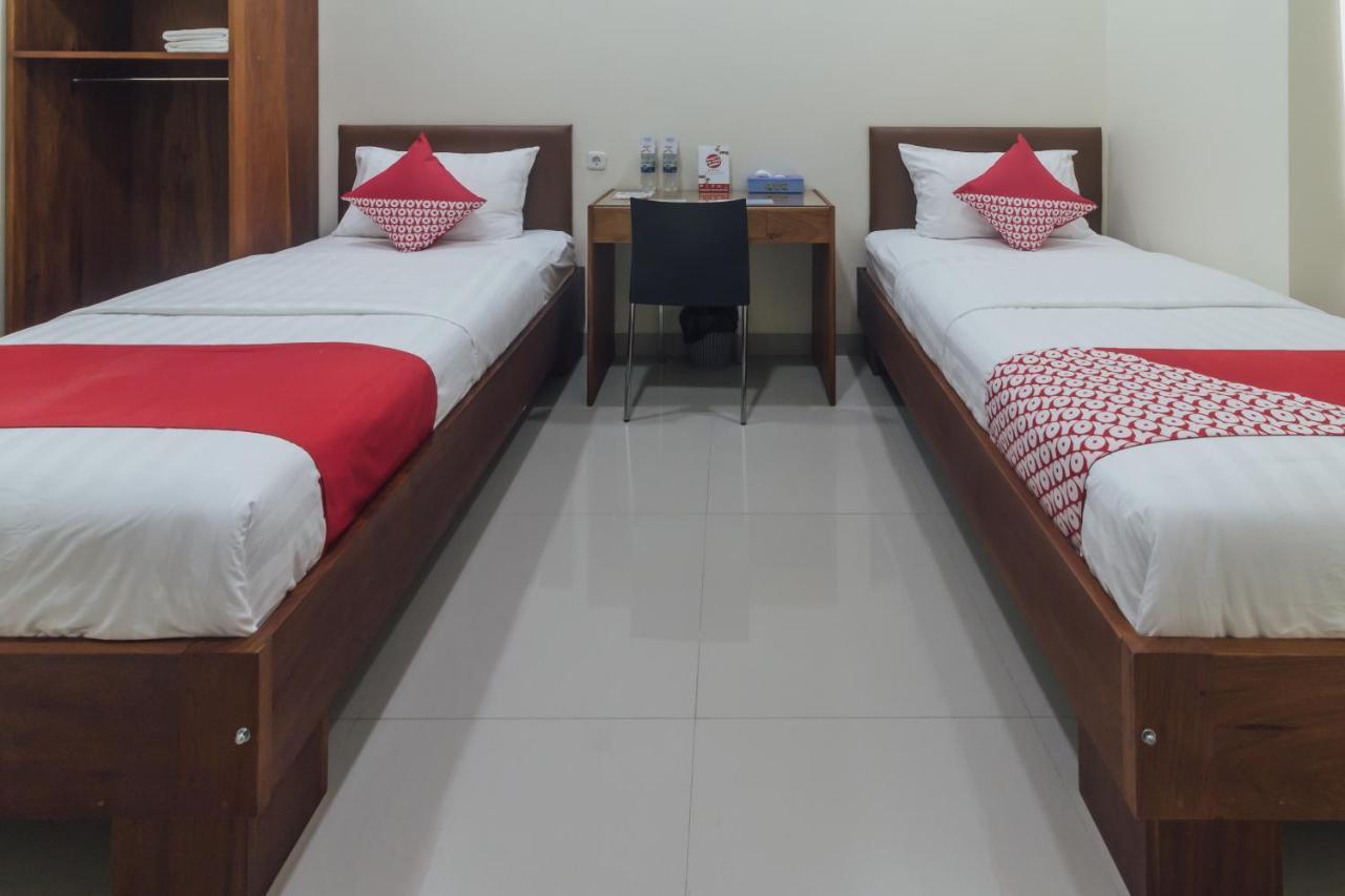 Clean & Comfort Homestay อัมบอน ภายนอก รูปภาพ