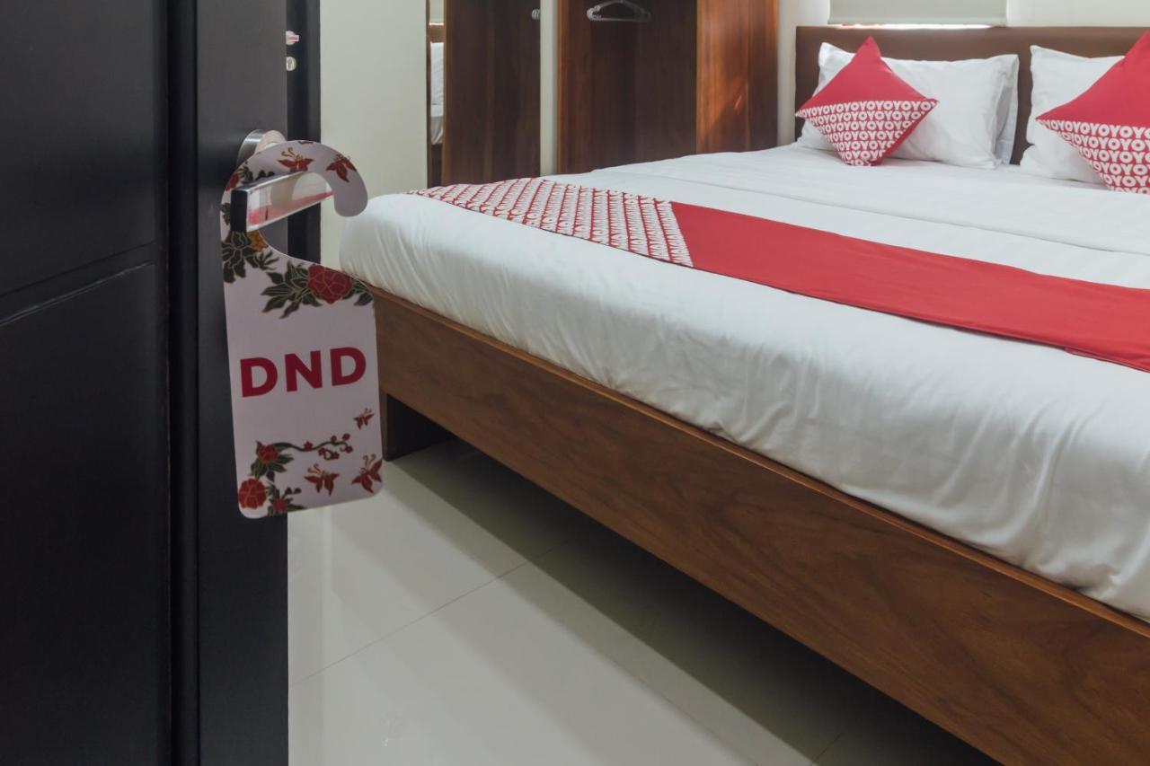 Clean & Comfort Homestay อัมบอน ภายนอก รูปภาพ